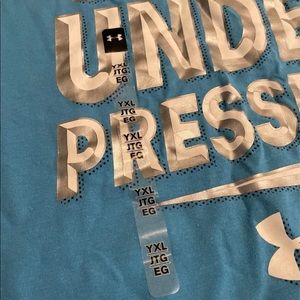 Under Armour tee shirt NWT